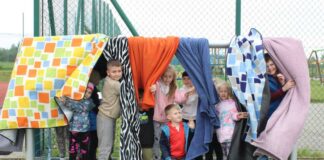 Plenerowe podsumowanie zajęć artystycznych GOK Kozłów