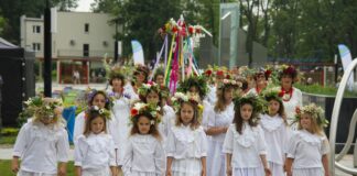 Miechowskie Wianki rozpoczęły lato