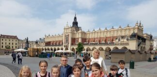 Niezwykła lekcja historii uczniów Szkoły Podstawowej w Antolce