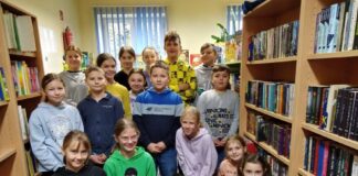 W Książu Małym rozwijają czytelnictwo – wycieczka do miechowskiej biblioteki