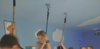 Uczniowie Szkoły Podstawowej w Antolce w Królestwie Pana Kleksa