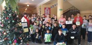 Uczniowie z Książa Małego włączyli się w akcję miechowskiego hospicjum