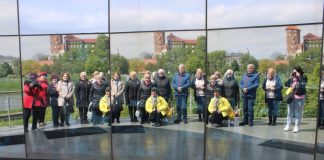 Kozłowscy seniorzy w Muzeum Sztuki i Techniki Japońskiej Manggha