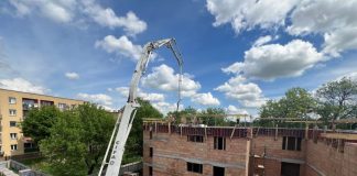 Plac budowy bloku mieszkalnego na Os. Parkowym