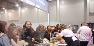 Uczniowie z Antolki na Festiwalu Zawodów w Krakowie