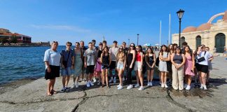 Uczniowie Zespołu Szkół Nr 1 w Miechowie zakończyli miesięczną praktykę w Grecji w ramach Projektu „Czas na europejski staż zawodowy”