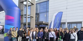 Uczniowie SP w Antolce na Festiwalu Zawodów w Małopolsce