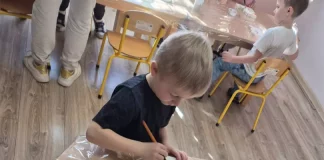 Warsztaty plastyczne u przedszkolaków z Antolki