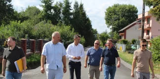 Inwestycje drogowe w Sławicach Szlacheckich i Strzeżowie Drugim zakończone