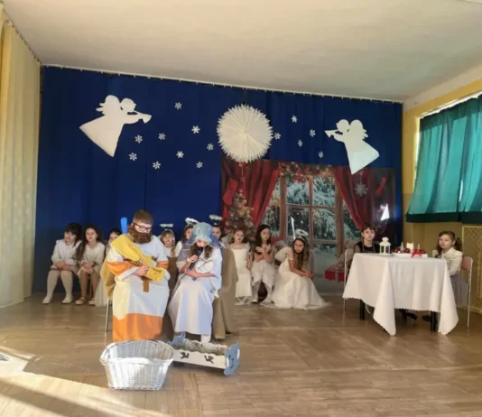 Jasełka dla gości i mieszkańców Książa Małego