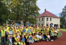 Odblaskowy turniej wiedzy uczniów Szkoły Podstawowej w Antolce