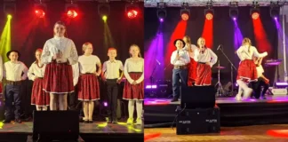 Występ uczniów z Książa Małego na Dniu Seniora
